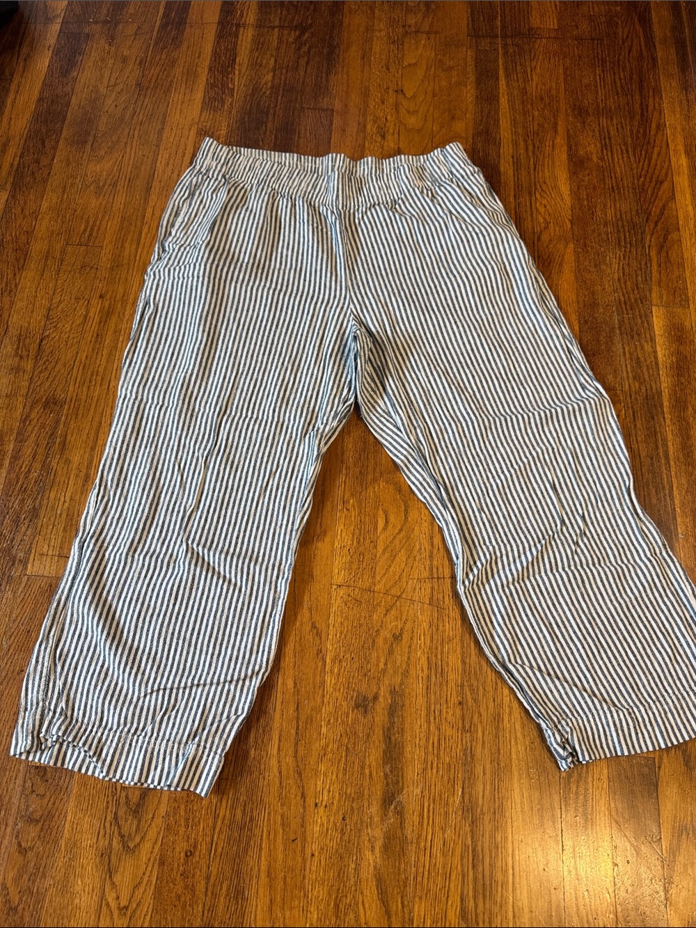 Old Navy Blue and White Striped Wide-Leg Pants